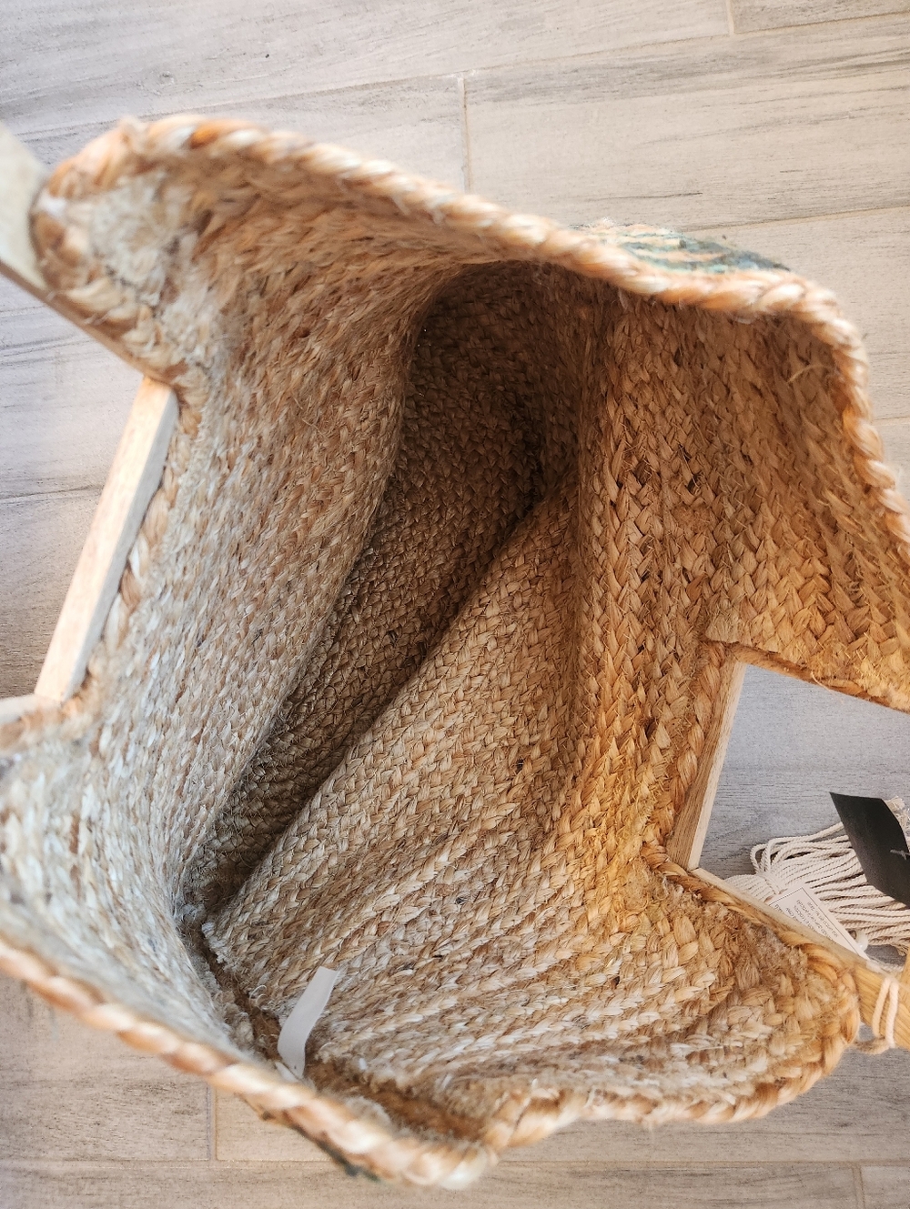 Twig & Arrow Jute Woven Tote Bag Tan Woven Tassel Floral Giant Beach Boho New$80 - Picture 12 of 14